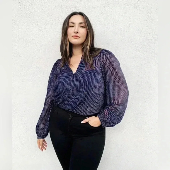 TANYA TAYLOR Rebecca Split Neck Clip Dot Blouse New With Tag - Picture 8 of 8